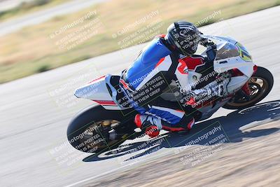media/Oct-14-2023-TrackXperience (Sat) [[0517685739]]/Level 3/session 5 turn 12/